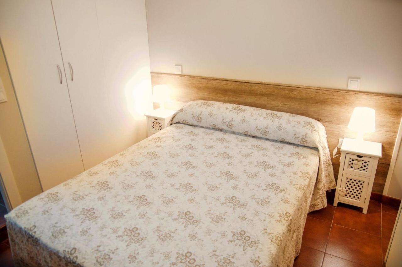 Apartamentos Individuales Con Piscina Galapagar Exterior photo